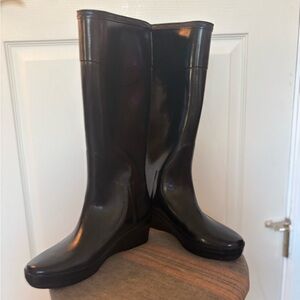 Hunter Women's Glossy Black Rain Boots
